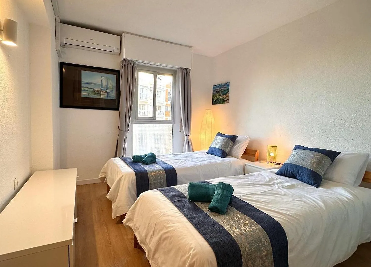 2 Bedrooms And 2 Bathrooms With Sea View At Piscis Benalmadena Arroyo Apartment